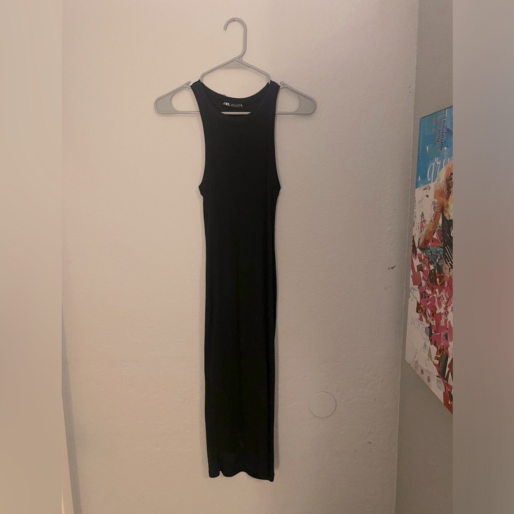 Women’s black midi dress Zara size small, only wore once.